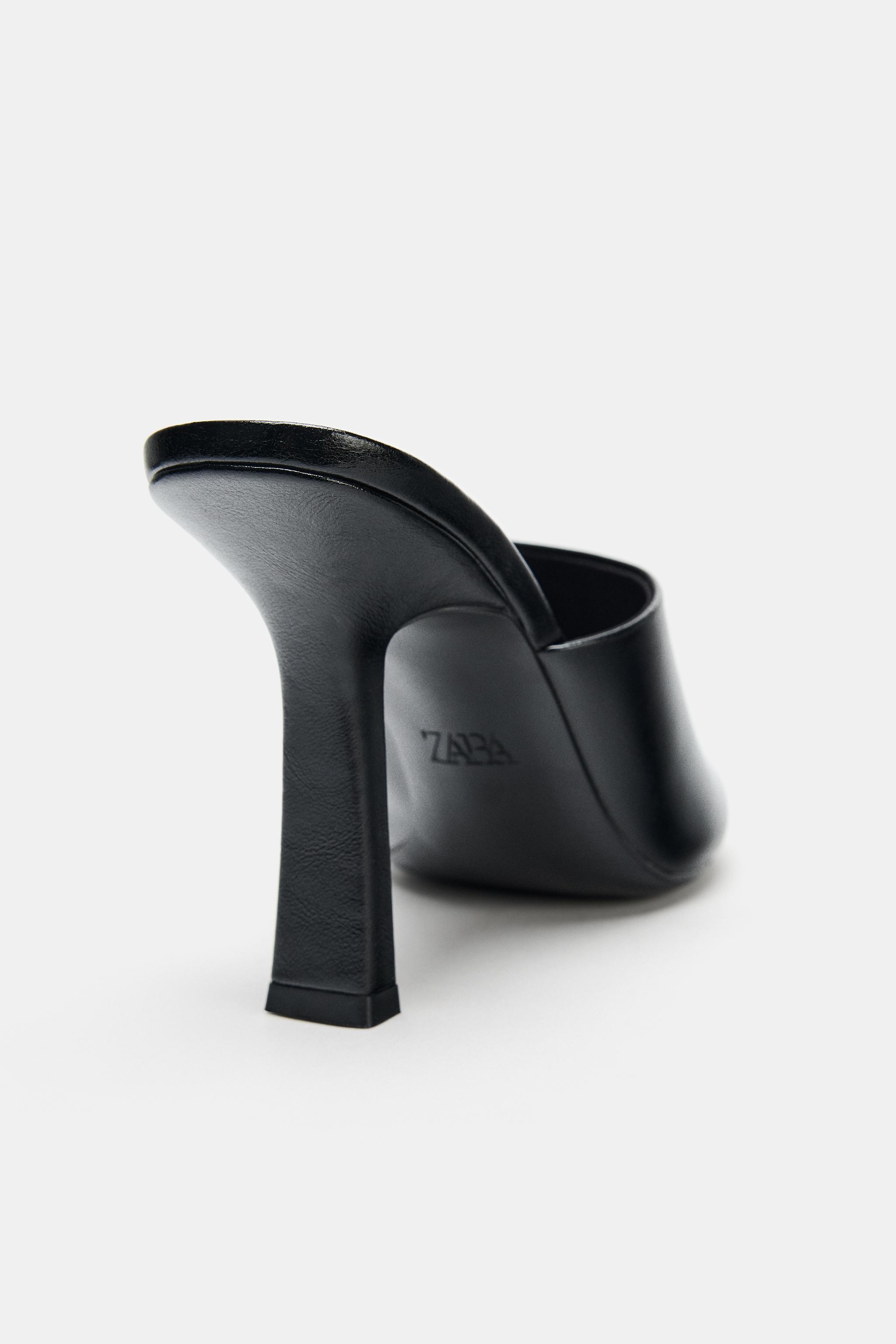 MULES À TALONS FINS